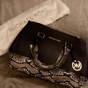 Michael kors bag